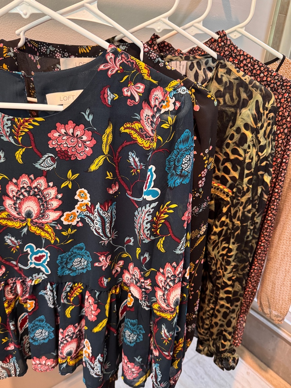 Long Sleeve Printed Blouse Bundle | Size Small | 5 Pieces